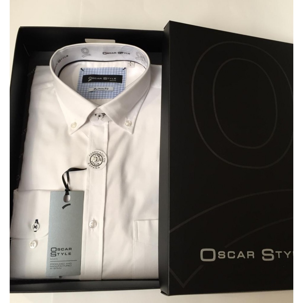 Camisa m/l Oscar Style blanca,  lisa,  con bolsillo, combinado cosido marino ojal botón con vivo interior cuello. - 1